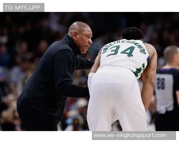 比尔西蒙斯:字母哥在雄鹿的总冠军追逐之路仍显不足 比尔西蒙斯:字母哥在雄鹿的总冠军追逐之路仍显不足