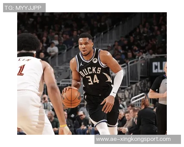 字母哥开季首两场均30105命中率超六成创历史新纪录