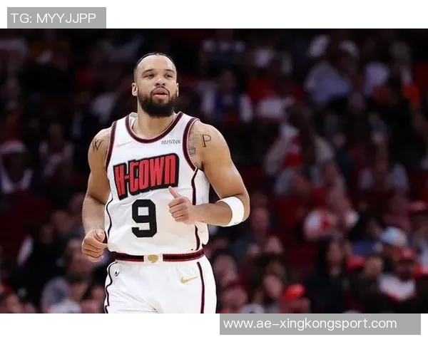 太阳老板称赞狄龙超出预期表现期待他为球队带来更多贡献 太阳老板称赞狄龙超出预期表现期待他为球队带来更多贡献